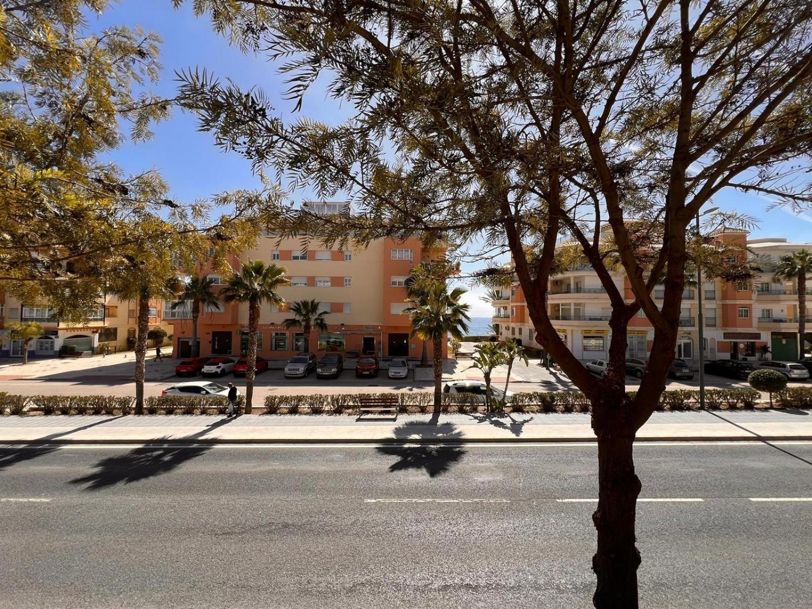 Biasa Holidays Torrox Buitenkant foto